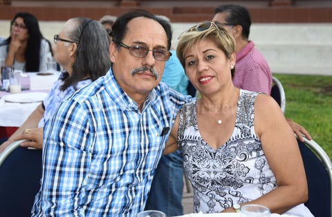 17082019 Alejandro y María de Lourdes.