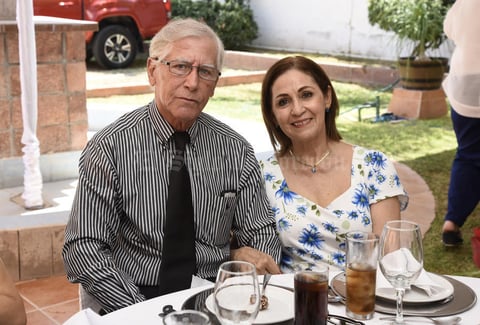 18082019 Enrique y Cristy.