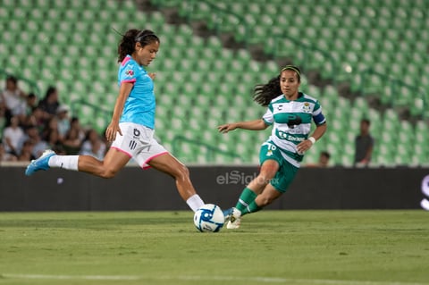 Santos cae en casa ante Rayadas