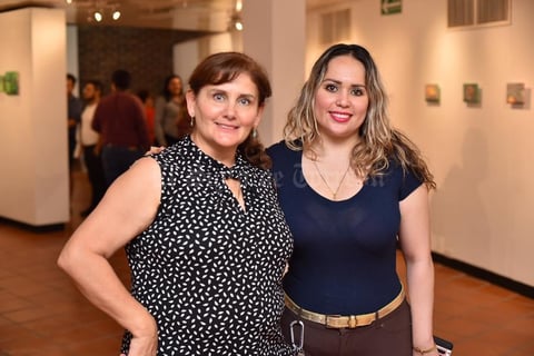 20082019 Mayra y Lupita.