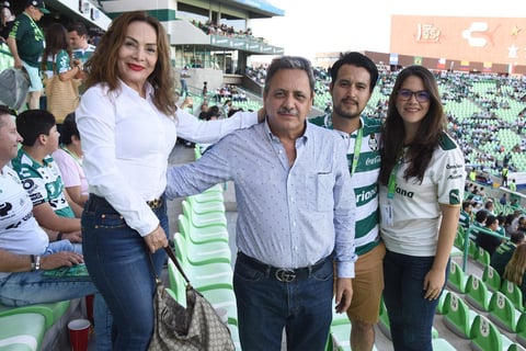 20082019 SANTISTAS.  Gaby, Arnoldo, Rodolfo e Isabel.