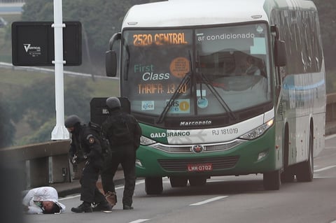 El secuestrador fue identificado como William Augusto da Silva.