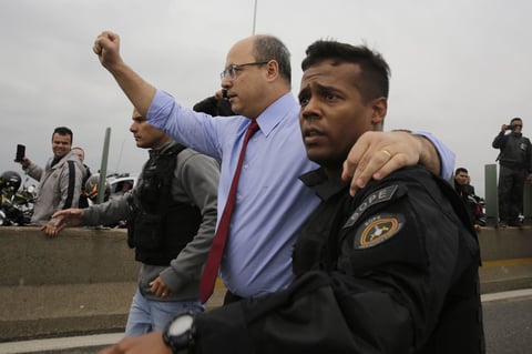 Witzel celebró que los rehenes no fueran heridos.