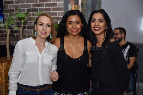 21082019 Mariel, Silka y Karla.