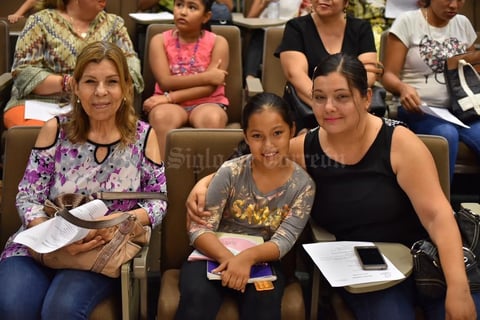 21082019 Olivia, Sofía Marisol y Marisol.