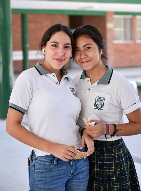 22082019 Jessica Garza y Carolina Reza.