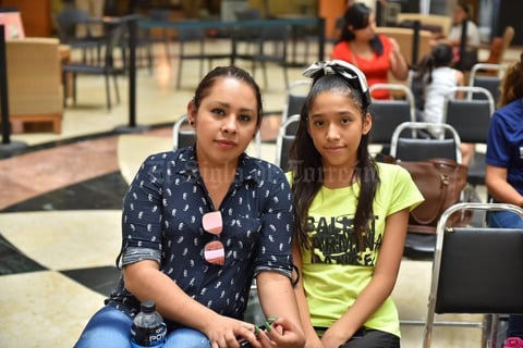 22082019 Maricruz y Mariana.