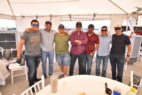 22082019 ENTRE AMIGOS.  Luis, Anaya, Víctor, Felipe, Julio, José y Ulises.