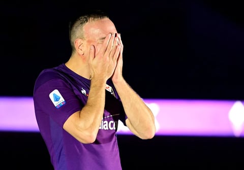 Fiorentina presenta a  Franck Ribéry, ante 12 mil aficionados