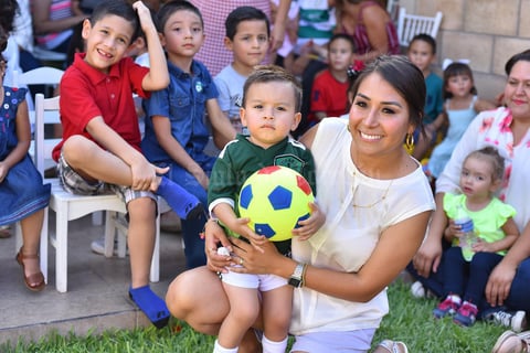23082019 Los asistentes disfrutaron de gratos momentos.