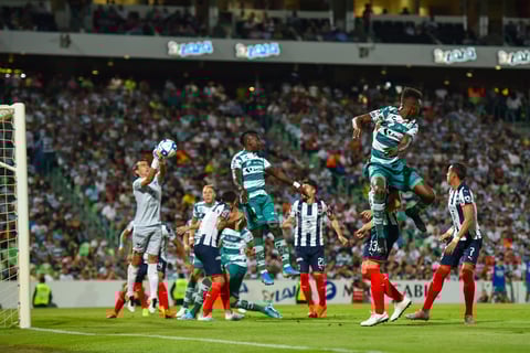 Santos se impone a Rayados en duelo de la Jornada 6 del A19
