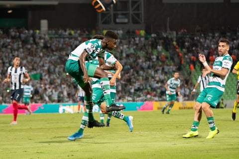 Santos se impone a Rayados en duelo de la Jornada 6 del A19