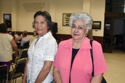 25082019 EVENTO EN EL SIGLO DE TORREóN.  Yolanda y Celia.