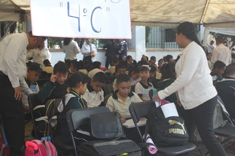 Se pidió a los padres que manden a sus hijos con refrigerio para que no se queden sin desayunar.
