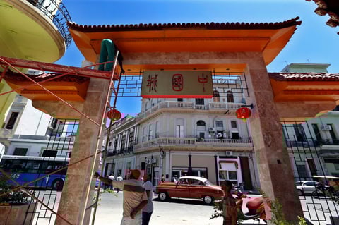 Se recuperaron establecimientos como bodegas y mercados en beneficio de los habitantes del Barrio Chino.