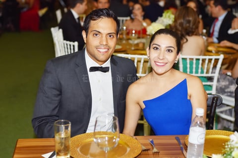 Juan y Sarahí.jpg