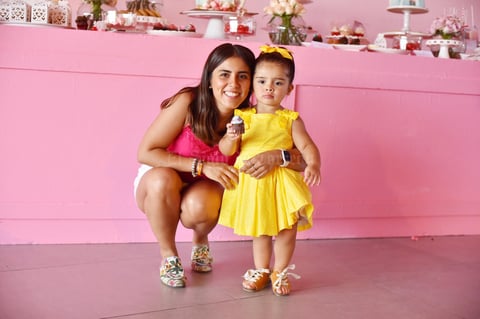 Gaby y Regina.jpg