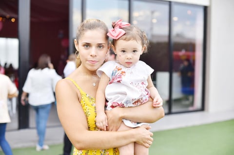 Mariana e Isabella.jpg