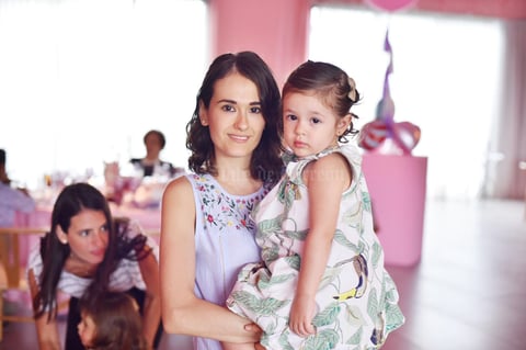 Sofía y Eva.jpg