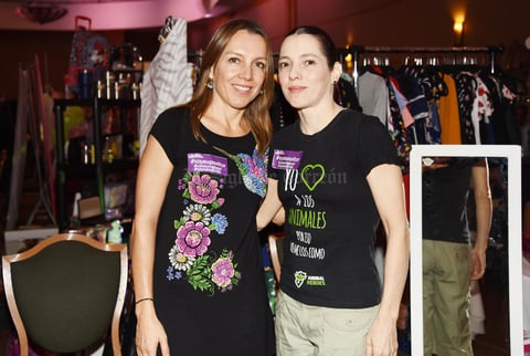 Vicky y Lily Barrera.jpg