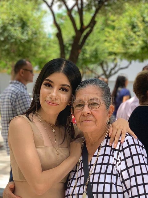 28082019 Coco Chávez y su nieta Vanya.