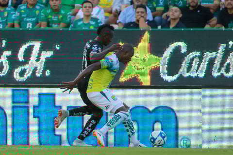 Santos vs León