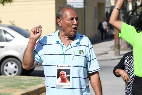 Marchan por el Día Internacional de las Víctimas de Desapariciones Forzadas