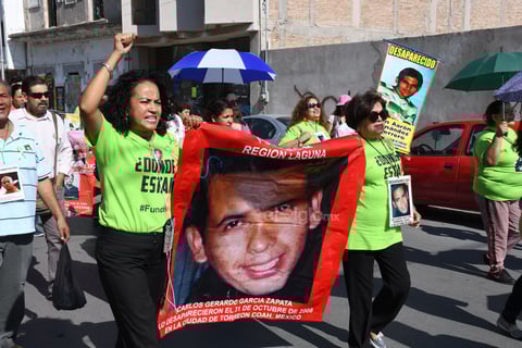 Marchan por el Día Internacional de las Víctimas de Desapariciones Forzadas