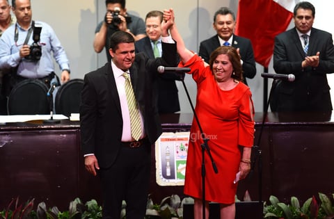 Homero Martínez Cabrera tomó protesta esta tarde como presidente municipal de Lerdo para el periodo 2019-2022.