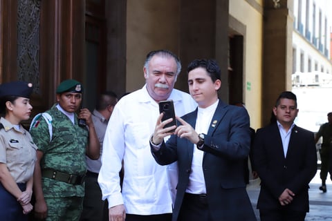 En otro punto, afirmó que su gobierno ha procurado que la relación bilateral con Estados Unidos se conduzca con base al respeto mutuo.