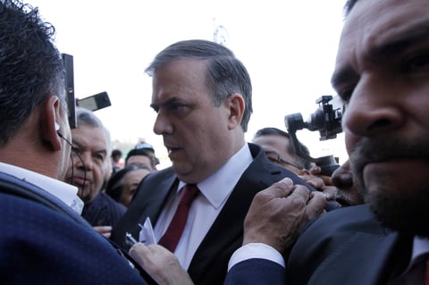 Asimismo, externó nuevamente su solidaridad con el pueblo estadounidense, por los recientes hechos violentos ocurridos en su país, como los tiroteos en Texas.