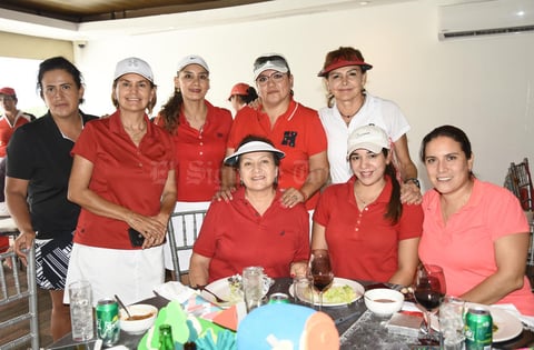 08092019 AMIGAS DEL GOLF.  Laura Jaime, Laura, Mayra, Olga, Sofi, Eva, María del Carmen y Pili.