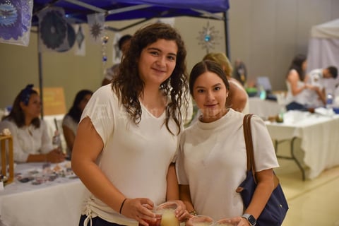 08092019 Ana Lucía y Regina.