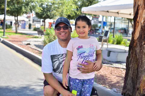 09092019 Alejandro y Alexa.
