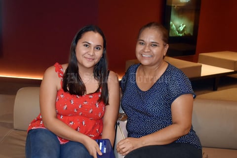 10092019 Gissel y Lourdes.