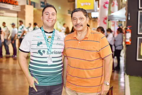Mundo y Mundo Jaik