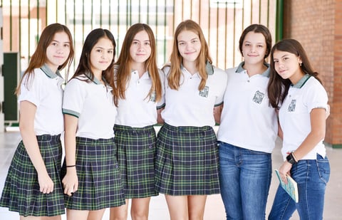 Michel, Mafer, Monica, Karen, Daniela y Anacris