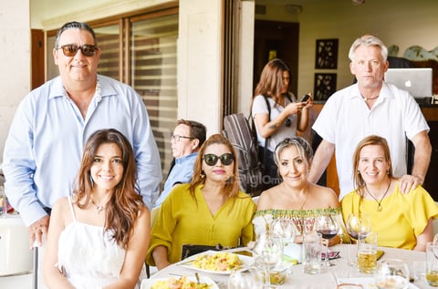 Eduardo Cepeda, Mercedes Hernández,Leticia Guzman, Sandra Gómez, Pilar Cabarga y Rogelio Ramírez