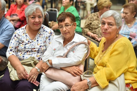 11092019 Tere, Marielena y Marielena.