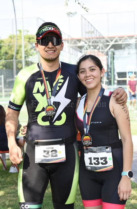 11092019 Adrián y Abril.