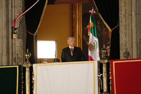 El presidente de México, Andrés Manuel López Obrador, celebró este domingo su primer Grito de Independencia como mandatario del país con vivas destacados a los héroes anónimos de esta gesta histórica y a las comunidades indígenas.