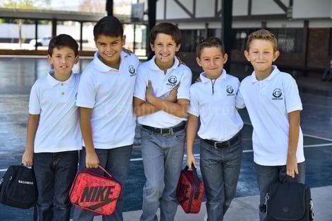 14092019 DE RECREO.  Alumnos del Colegio Inglés en sus momentos de esparcimiento.