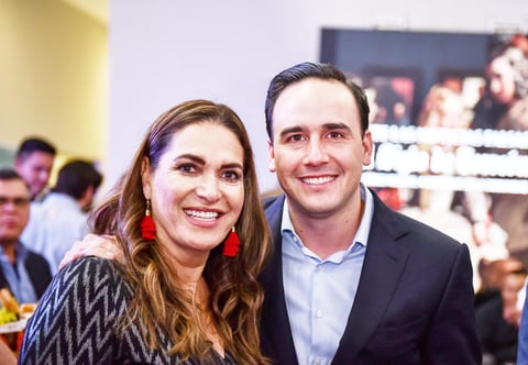 Rostros | Cóctel de clausura