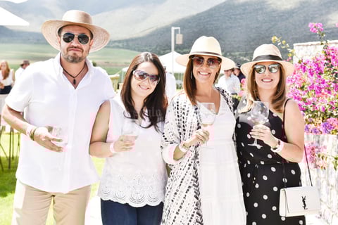 Sergio, Marcela, Mary Carmen y Elvia