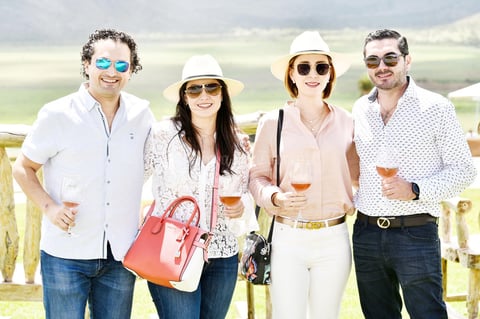 Javier Arteaga,Ana Sofia Martinez,Ana Cecilia de la Peña y Oscar Orantes