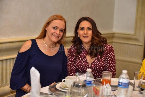 19092019 DAMAS EN PRENUPCIAL.  Perla y Élida.