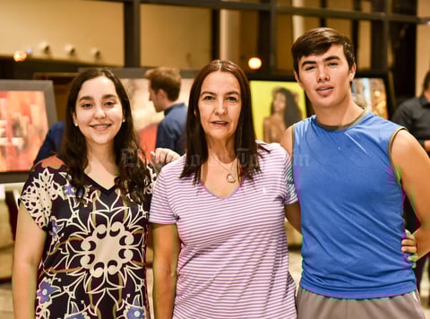 19092019 EXPO DE PINTURA.  Alicia Valdez, Mirna Salazar y Andrés Romero.