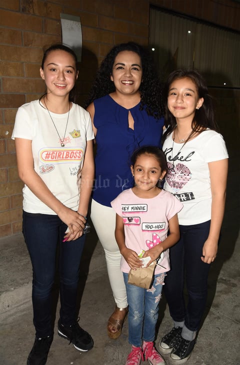 19092019 Denisse, Ximena, Fernanda y Paulina.