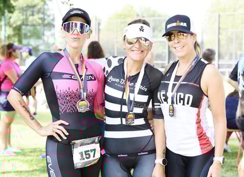 Liliana, Hilda y Roxana.