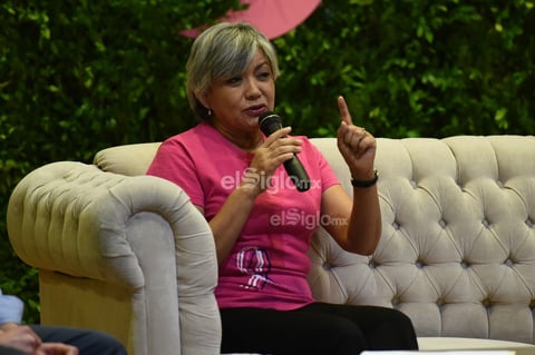 Santos Laguna presenta uniforme rosa conmemorativo a la Lucha Contra el Cáncer de Mama
